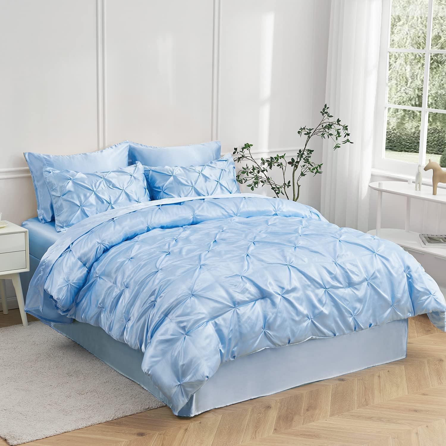 Rajan Linen 5 Piece Pinch Pleated Comforter Set