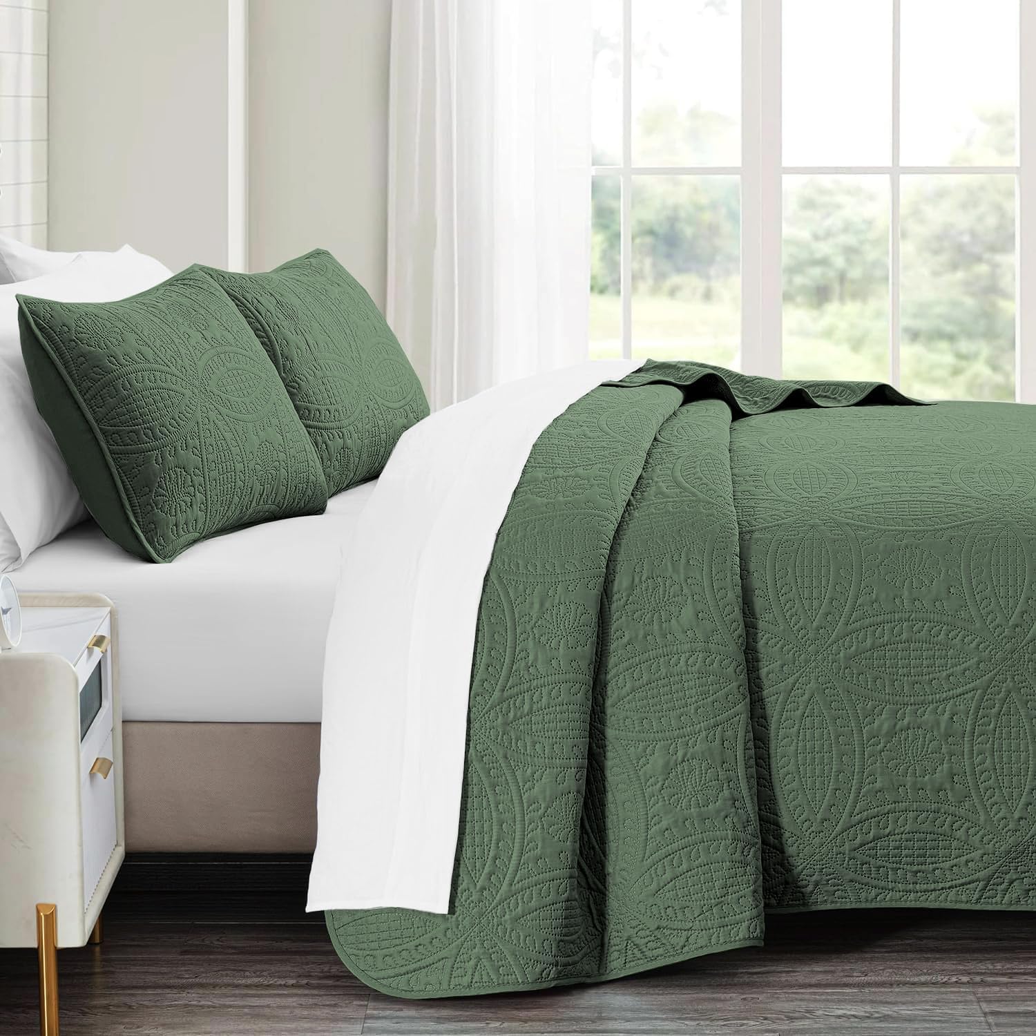 Akkialla Twin Quilt Bedding Set Olive Green Coin Pattern