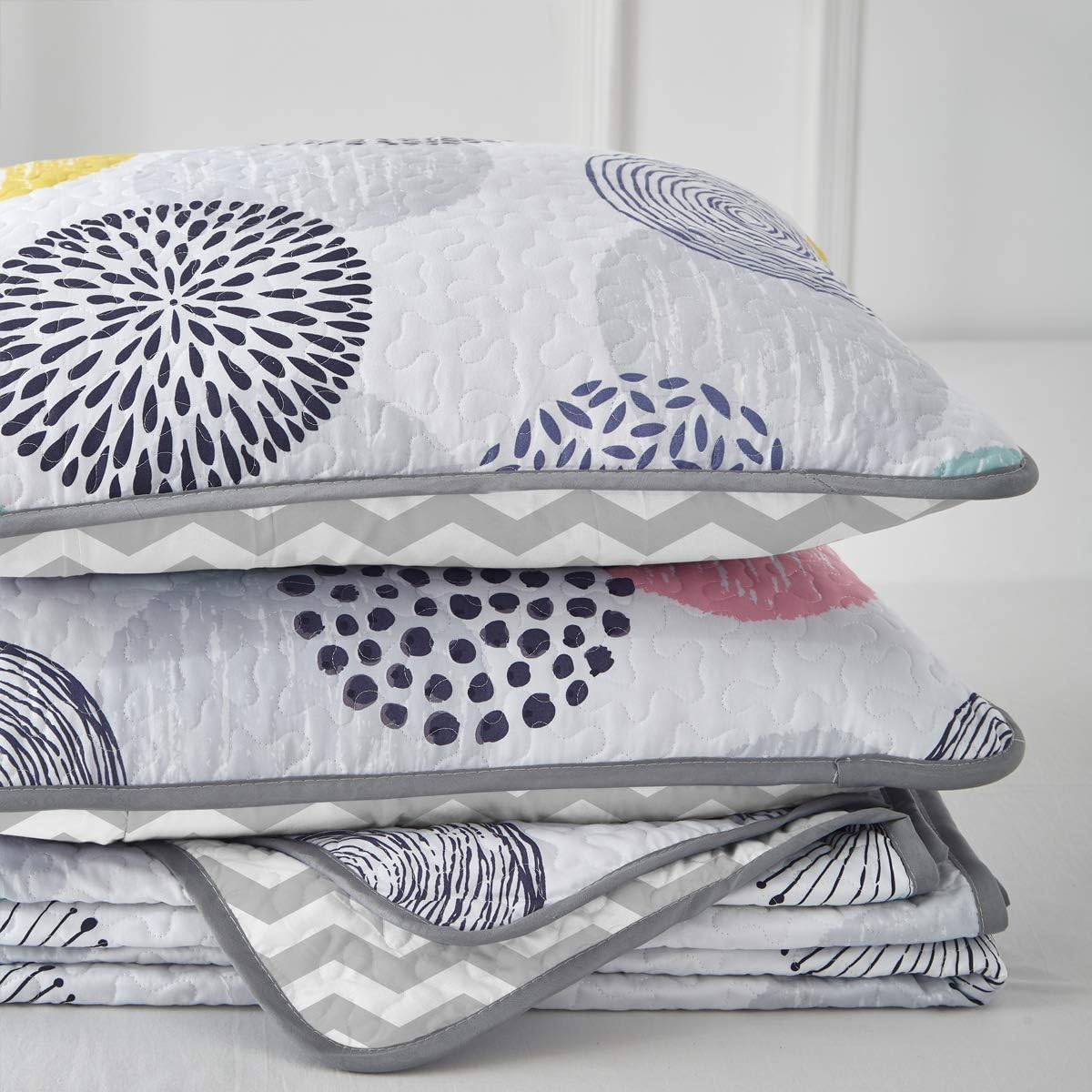 UOZZI BEDDING 3 Piece Reversible Quilt Set Queen Size 1