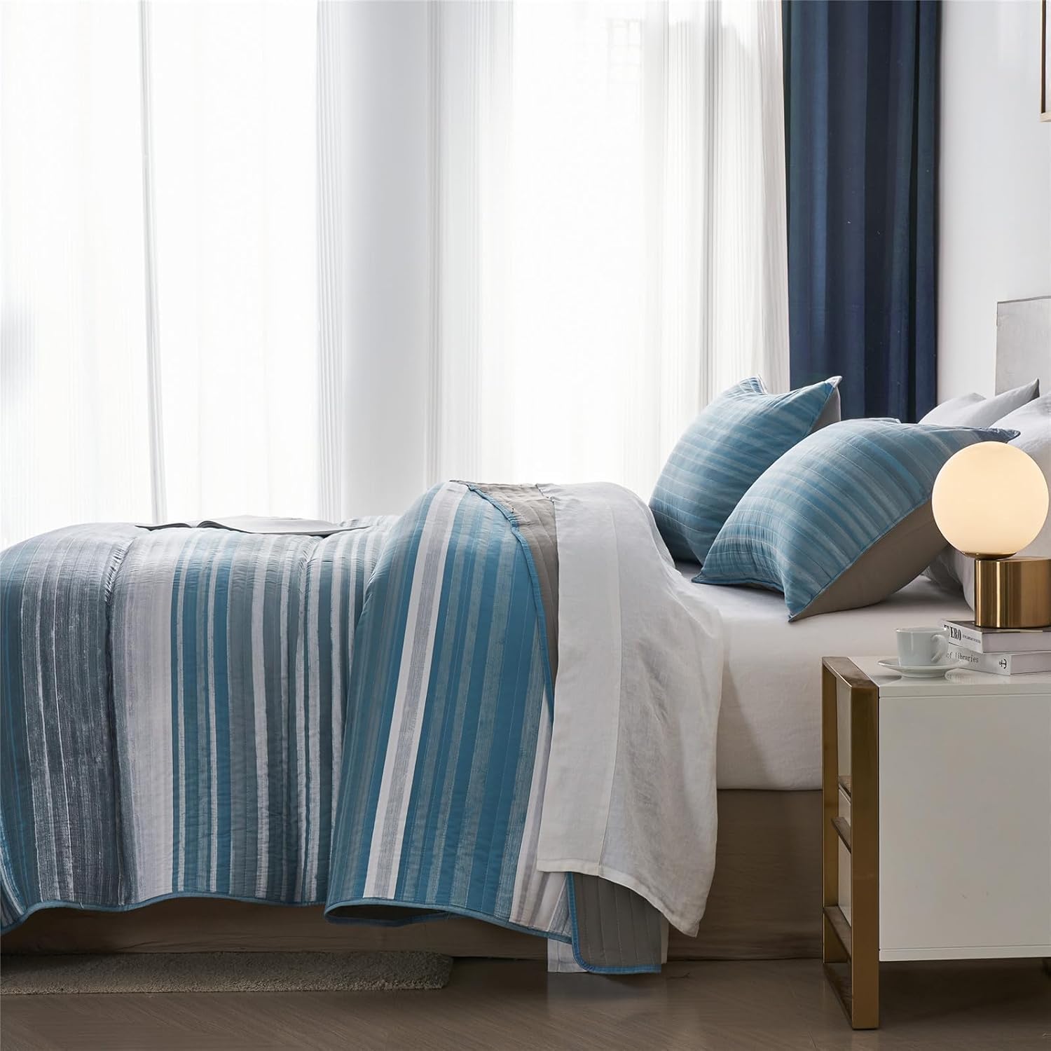 KAKIJUMN KingCal King Quilt Bedding Set White Grey Blue Striped Design