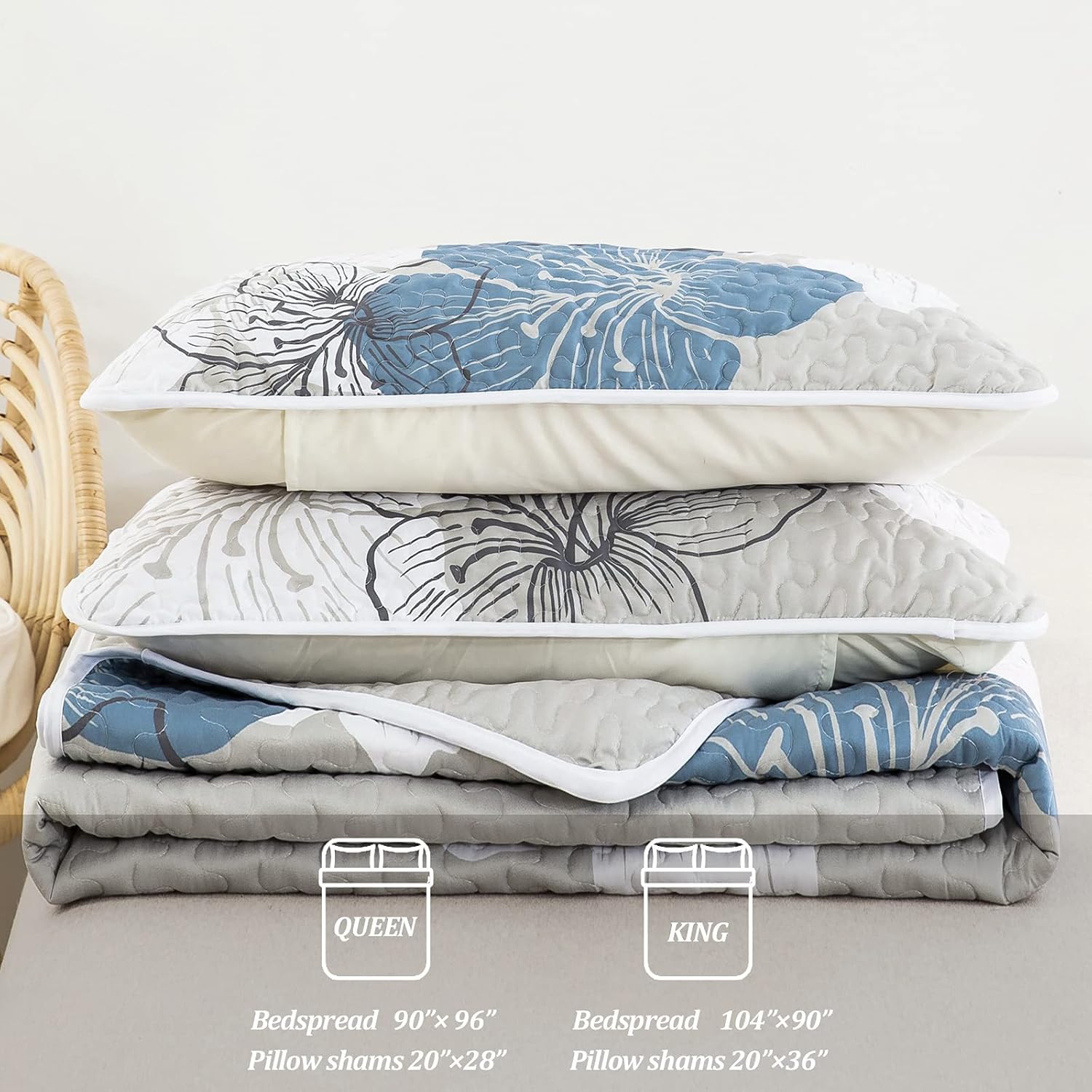 DJY 3 Piece King Quilt Set with Blue Floral Pattern