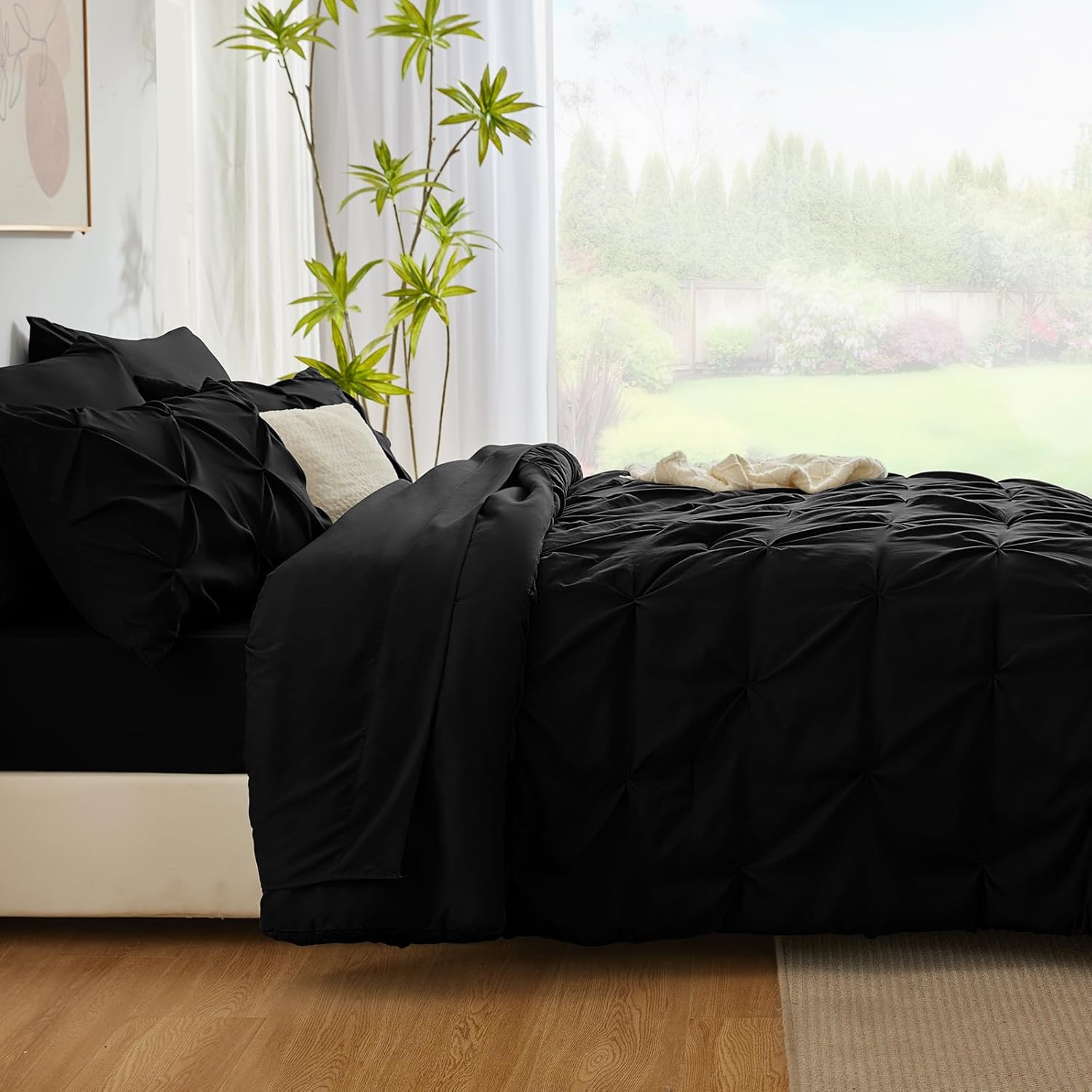 CozyLux Queen Bed in a Bag 7 Piece Comforter Set