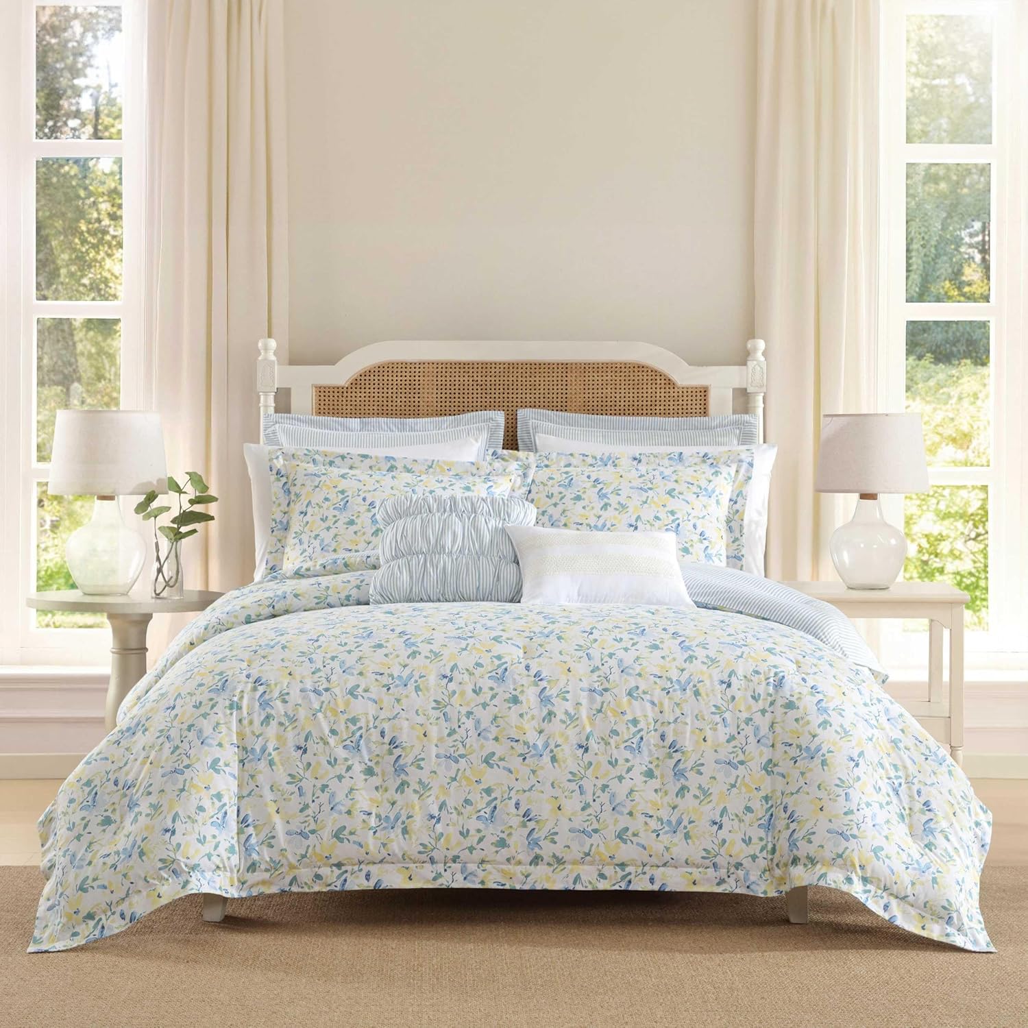 Laura Ashley Comforter Set - Reversible King Size