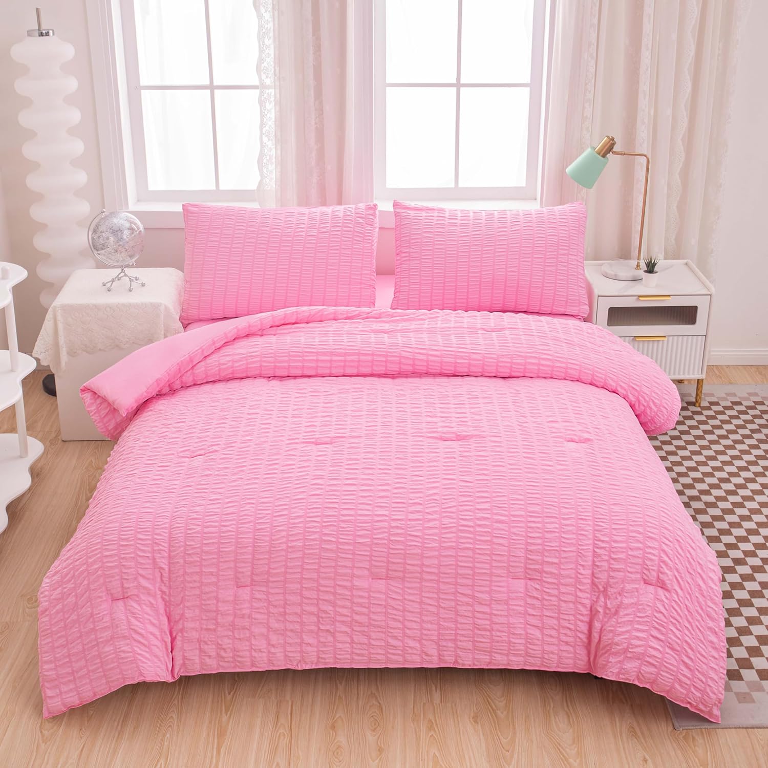 Yadangxiawa Twin Bed in a Bag Pink Seersucker Comforter Set 1