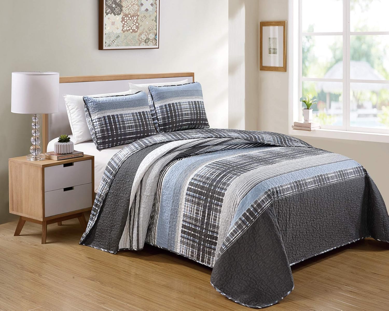 Luxury Home 2 Piece Reversible Quilt Set 1