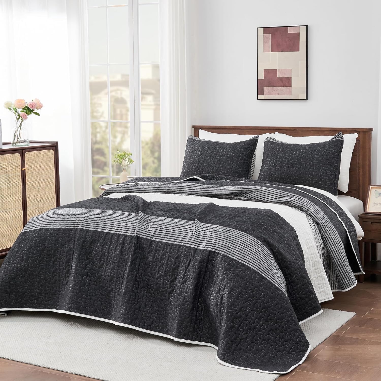 Andency Queen Quilt Set Black and White Striped