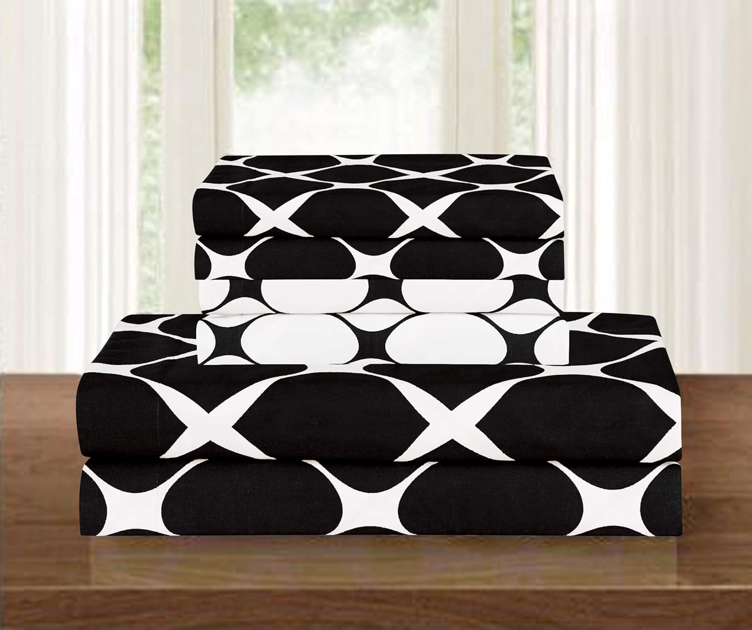 Elegant Comfort 1500 Thread Count Reversible Duvet Cover Set with Sham