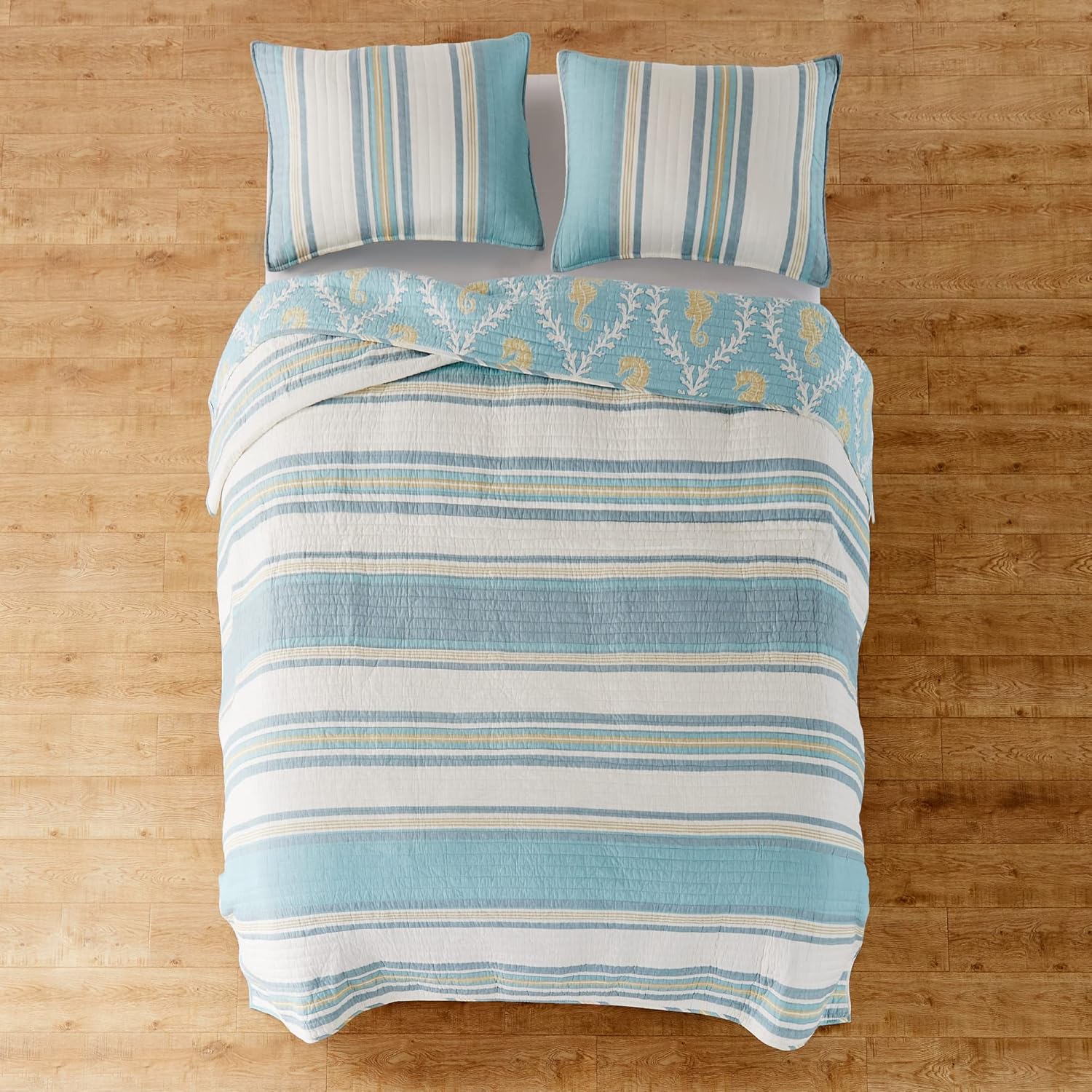 Levtex Home Kailua Quilt Set - King Size 1