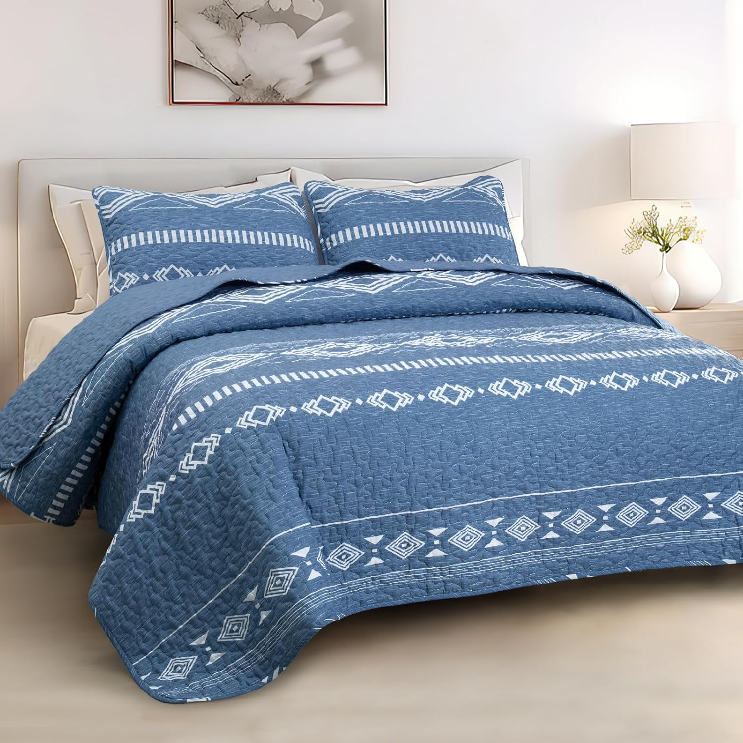 Whale Flotilla Reversible Quilt Set Queen Size