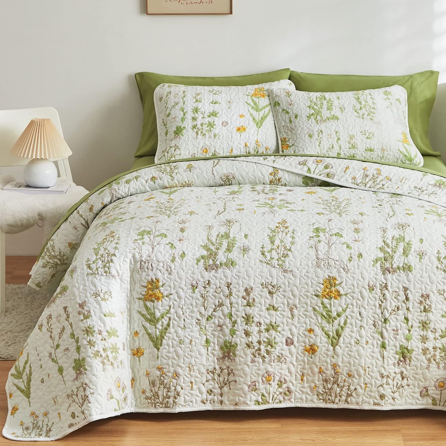 Joyreap 3-Piece Reversible Quilt Set 1