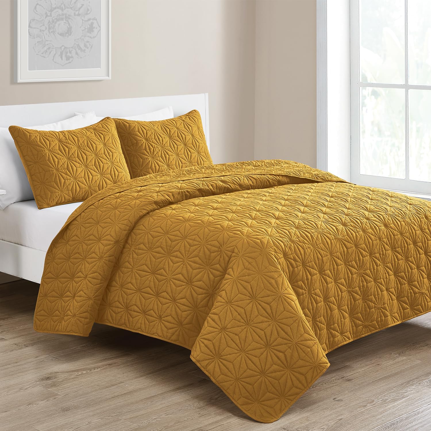 VCNY Home Kaleidoscope Pattern Quilt Set with Shams Gold