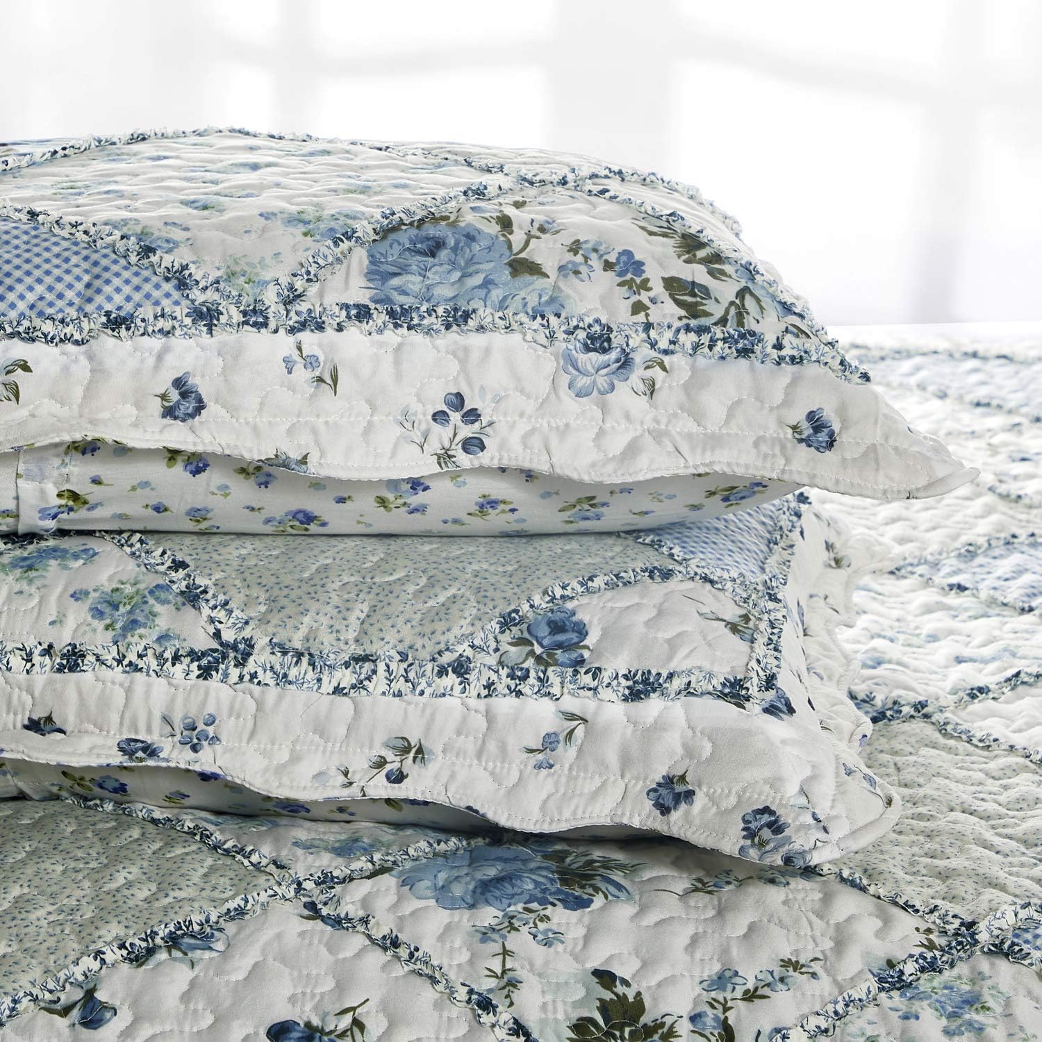 VIVILINEN Blue Floral Patchwork Quilt Set King Size Reversible