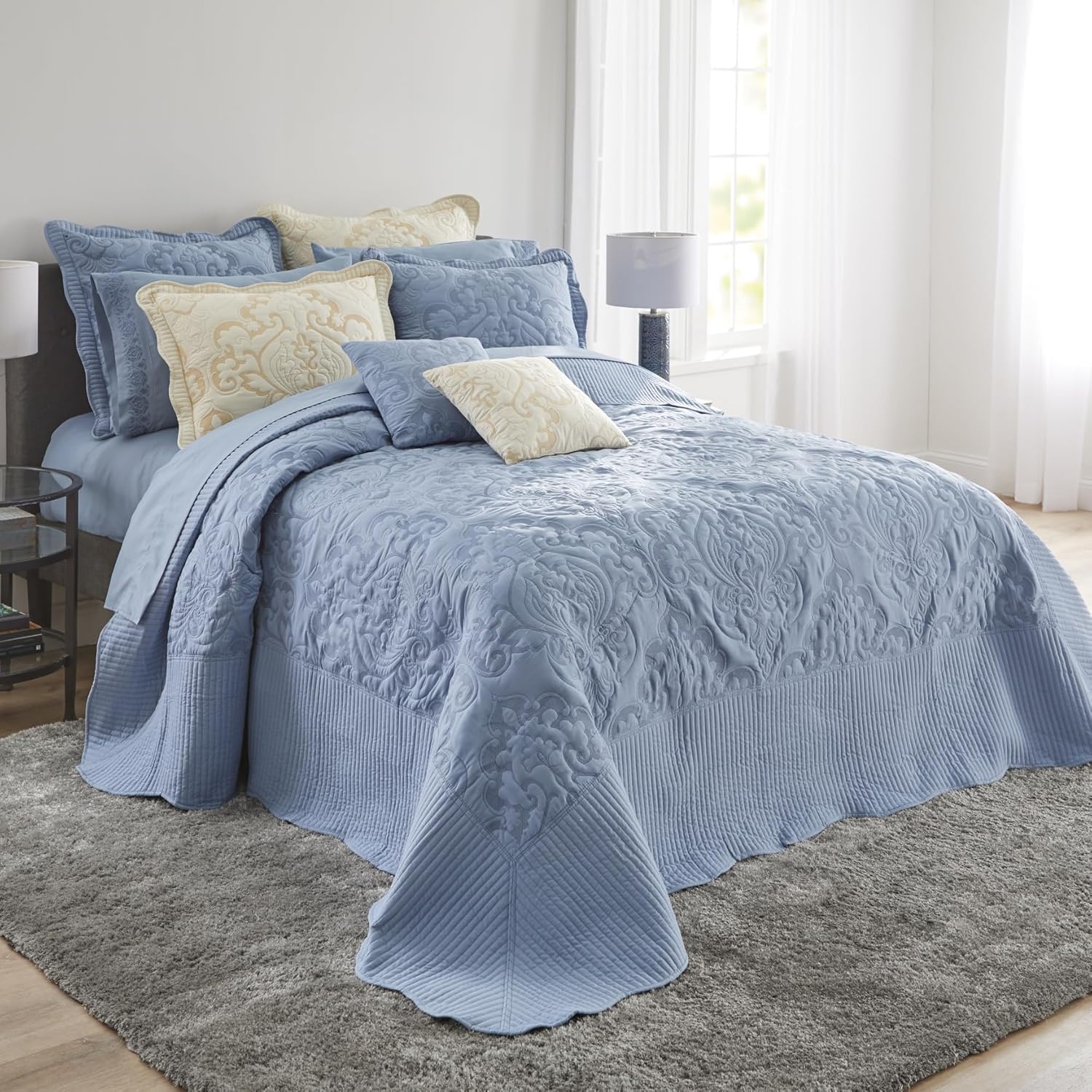 BrylaneHome Ultra Soft Queen Bedspread - Ivory Navy