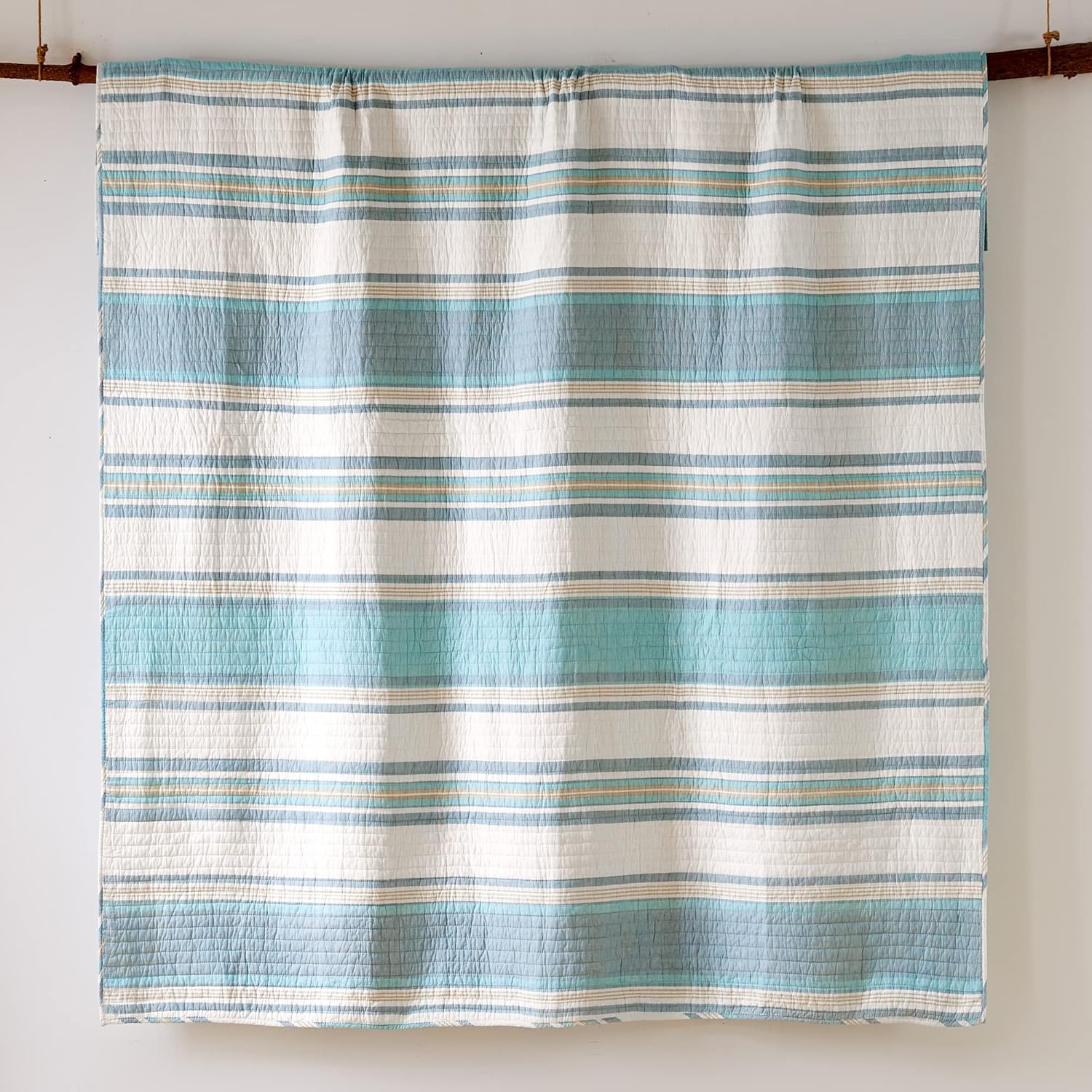 Levtex Home Kailua Quilt Set - King Size 1