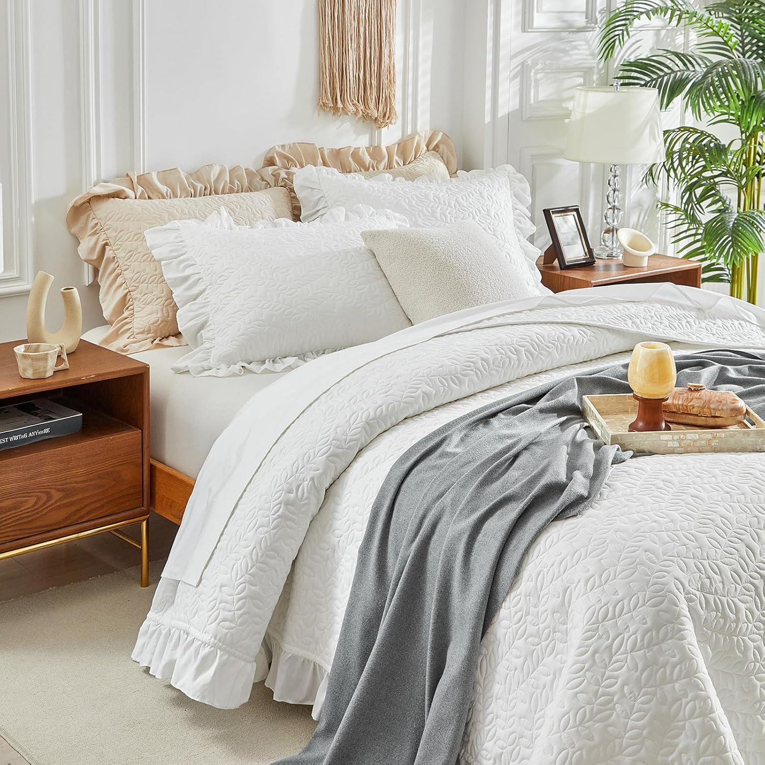 UOZZI BEDDING Ruffled Quilt Set California King Size 3PC