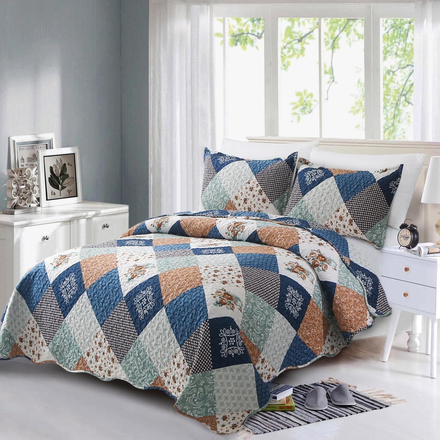 Dinjoy Reversible Patchwork Quilt Set King Size