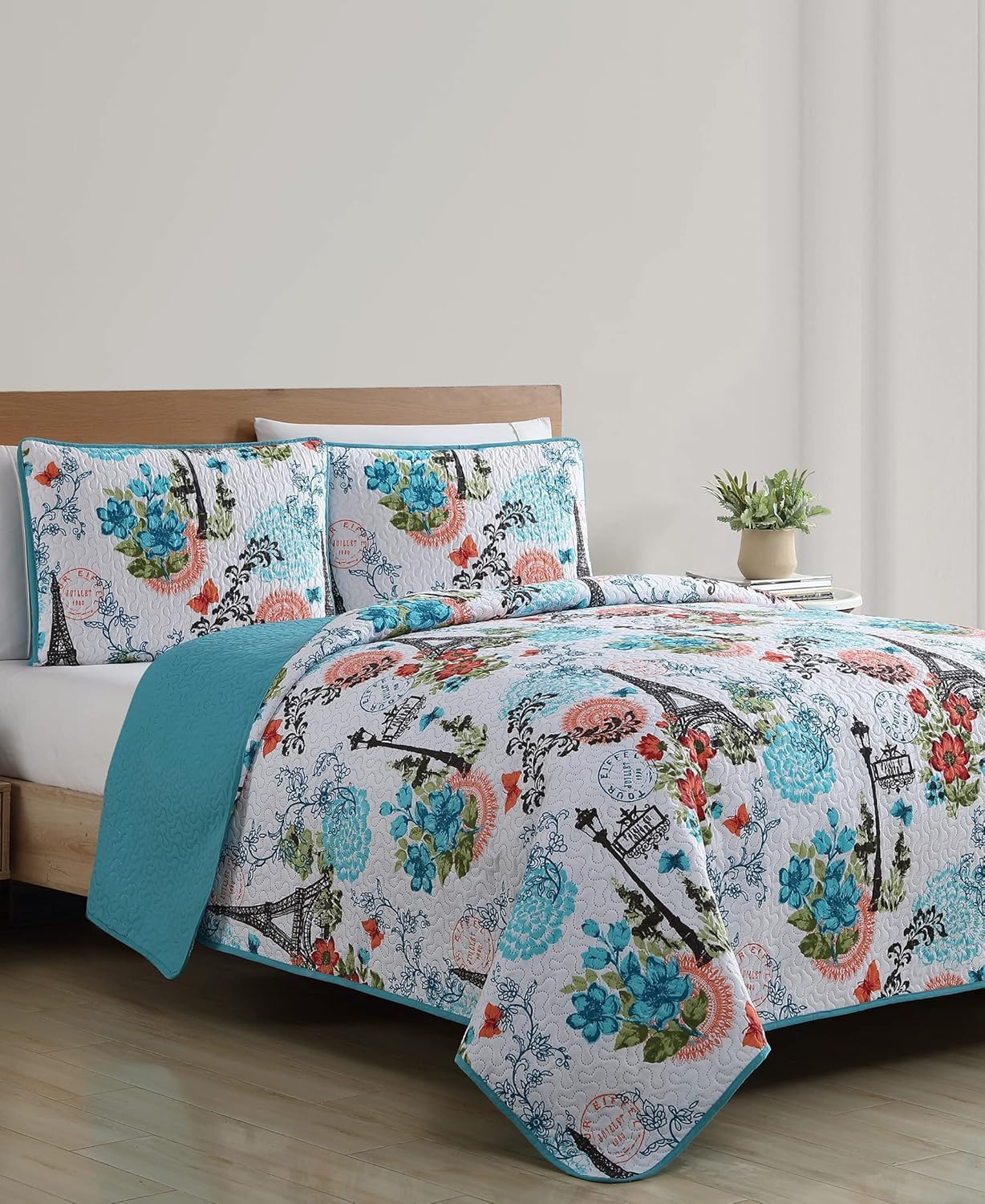 VCNY Home 3-Piece Quilt Set Reversible Eiffel Blue Full Queen