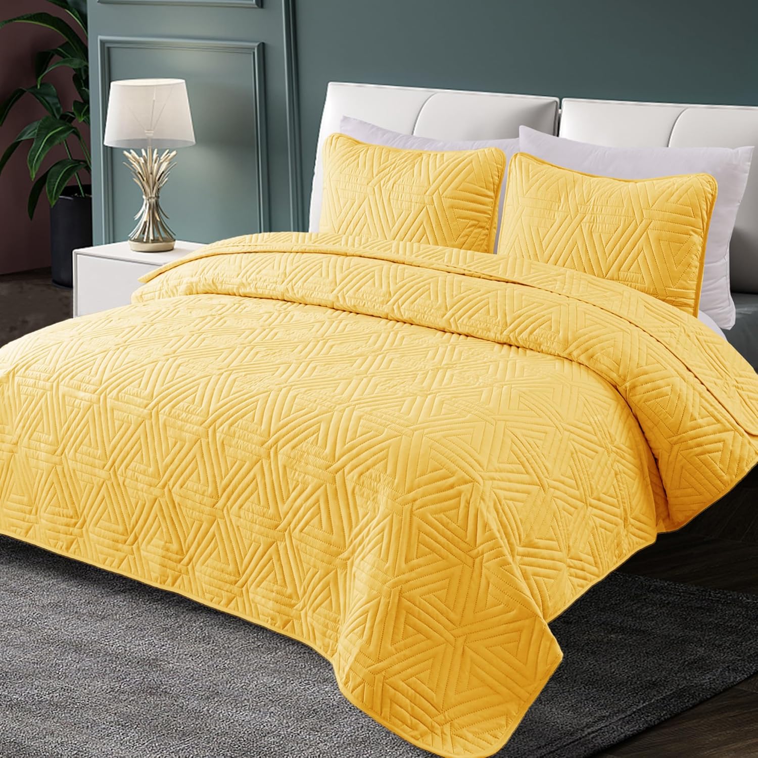 Whale Flotilla Soft Twin Quilt Set Yellow