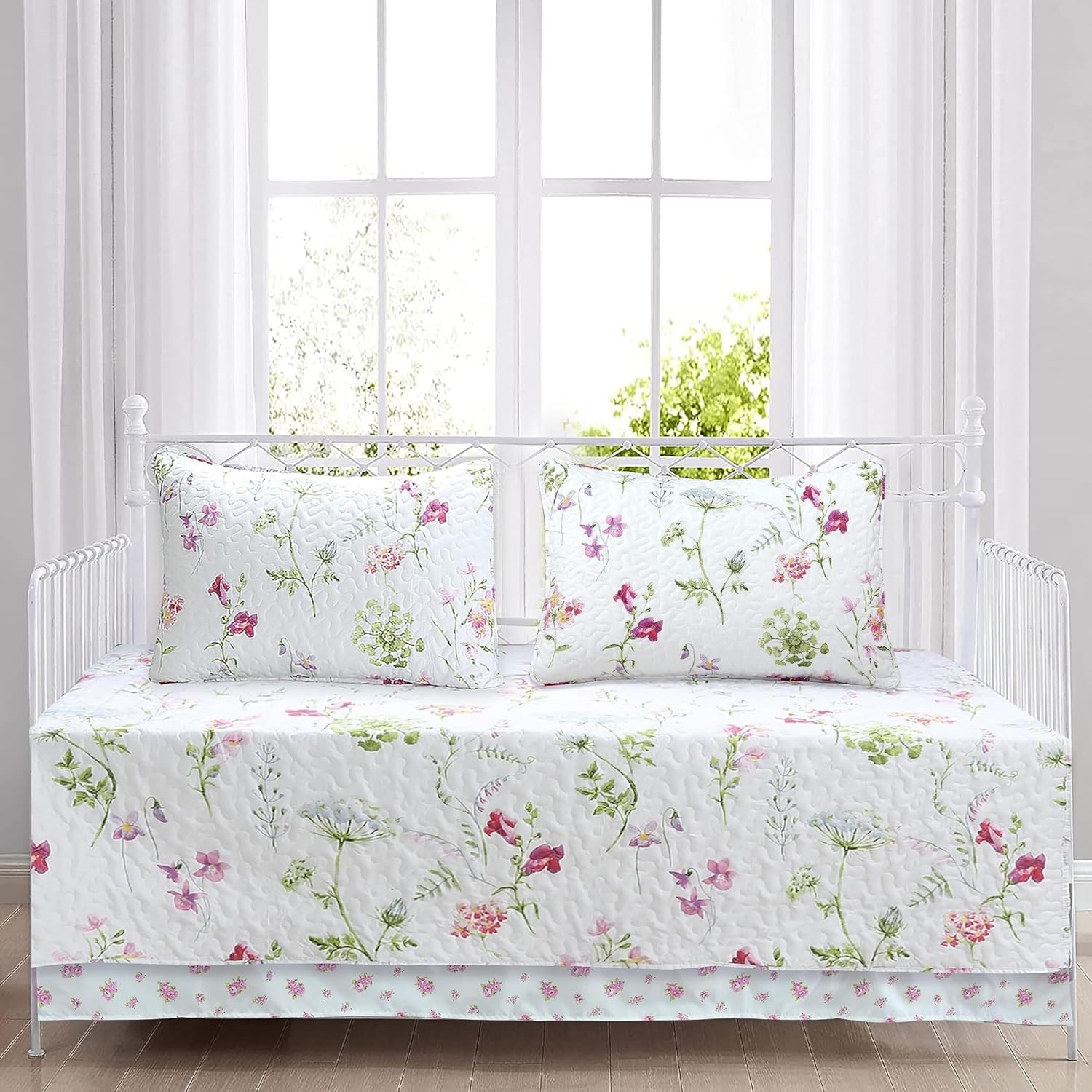 Taozhiyuan Azalea Floral Chintz Daybed Set 4 Piece Pink Garden