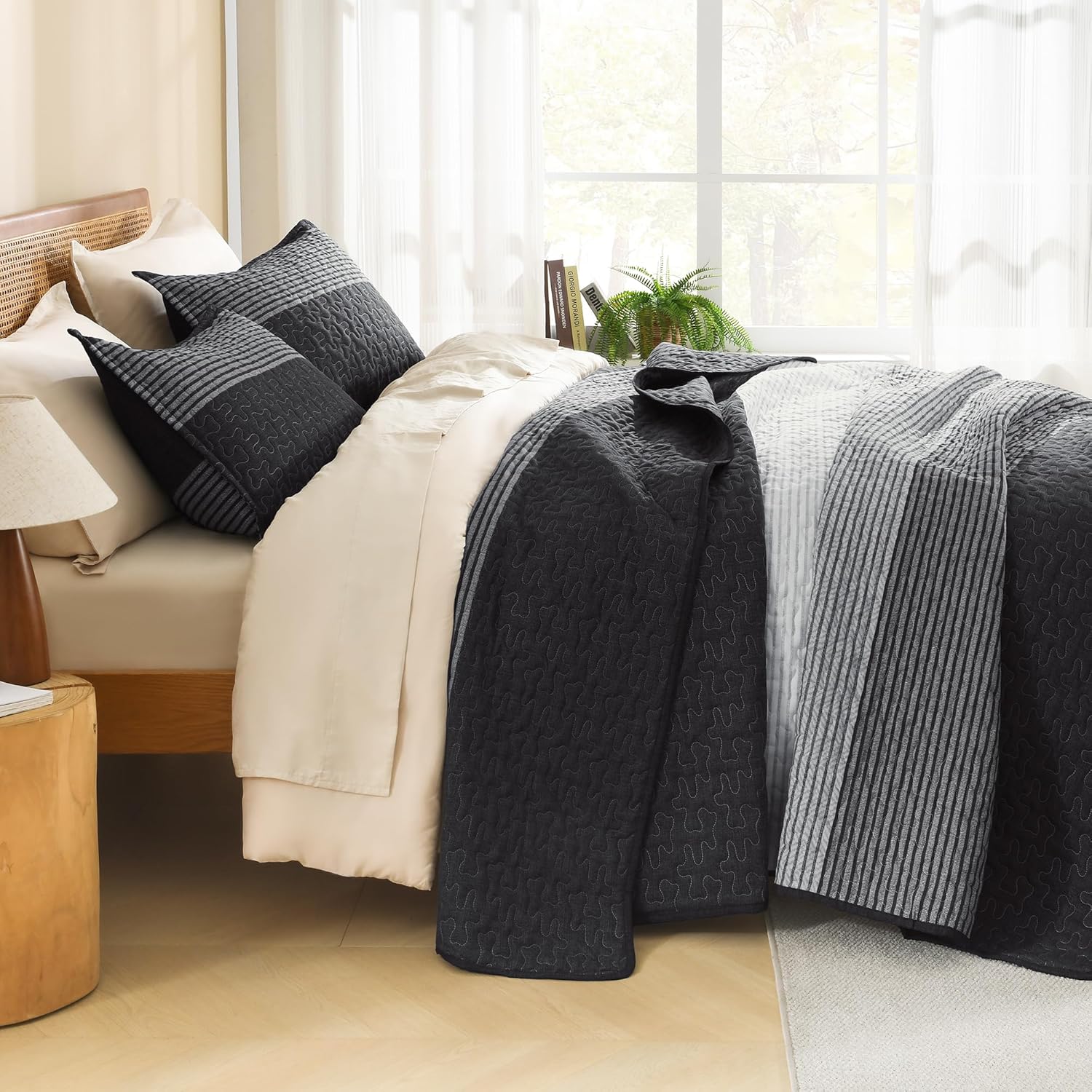 Litanika Quilt Set Queen Size Striped 3 Pieces