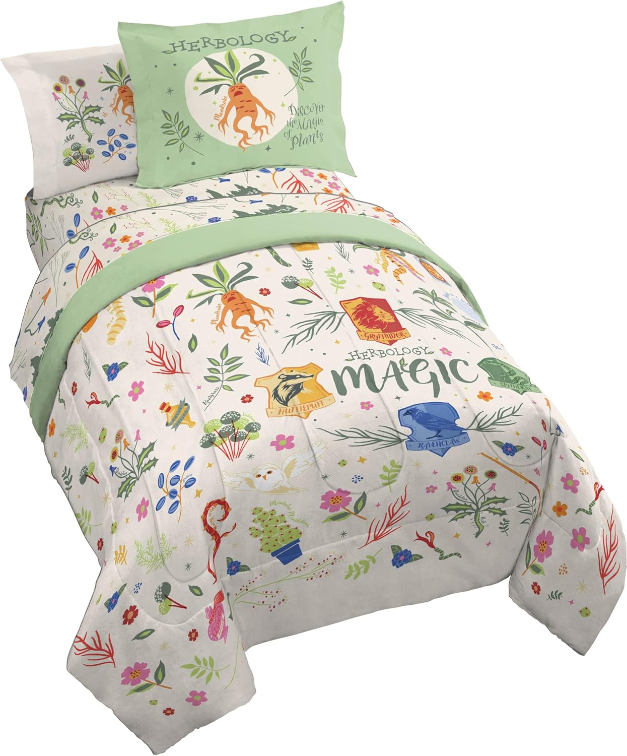 Jay Franco Harry Potter Comforter Set - 7 Piece Kids Bedding