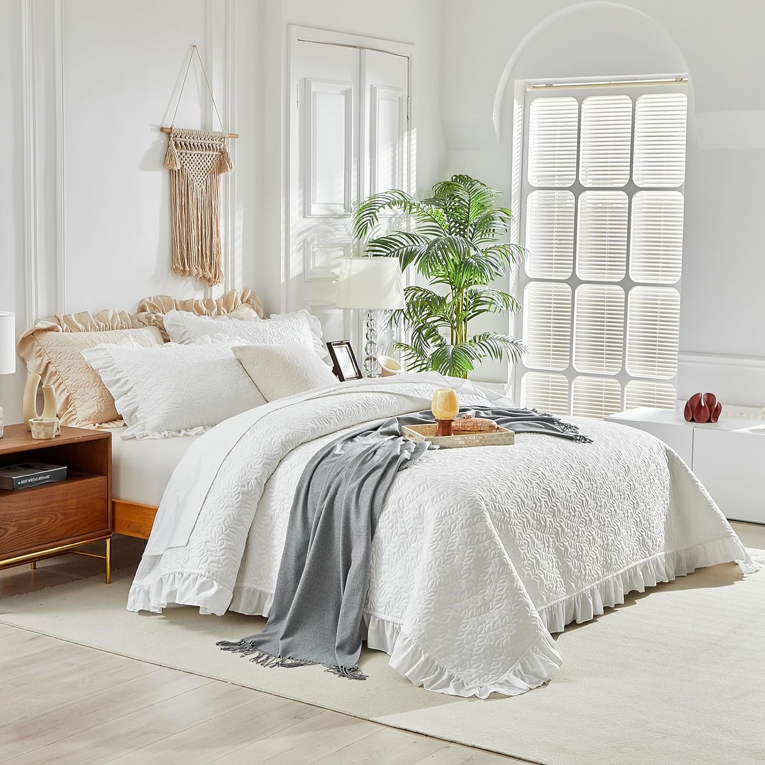 UOZZI BEDDING Ruffled Quilt Set California King Size 3PC