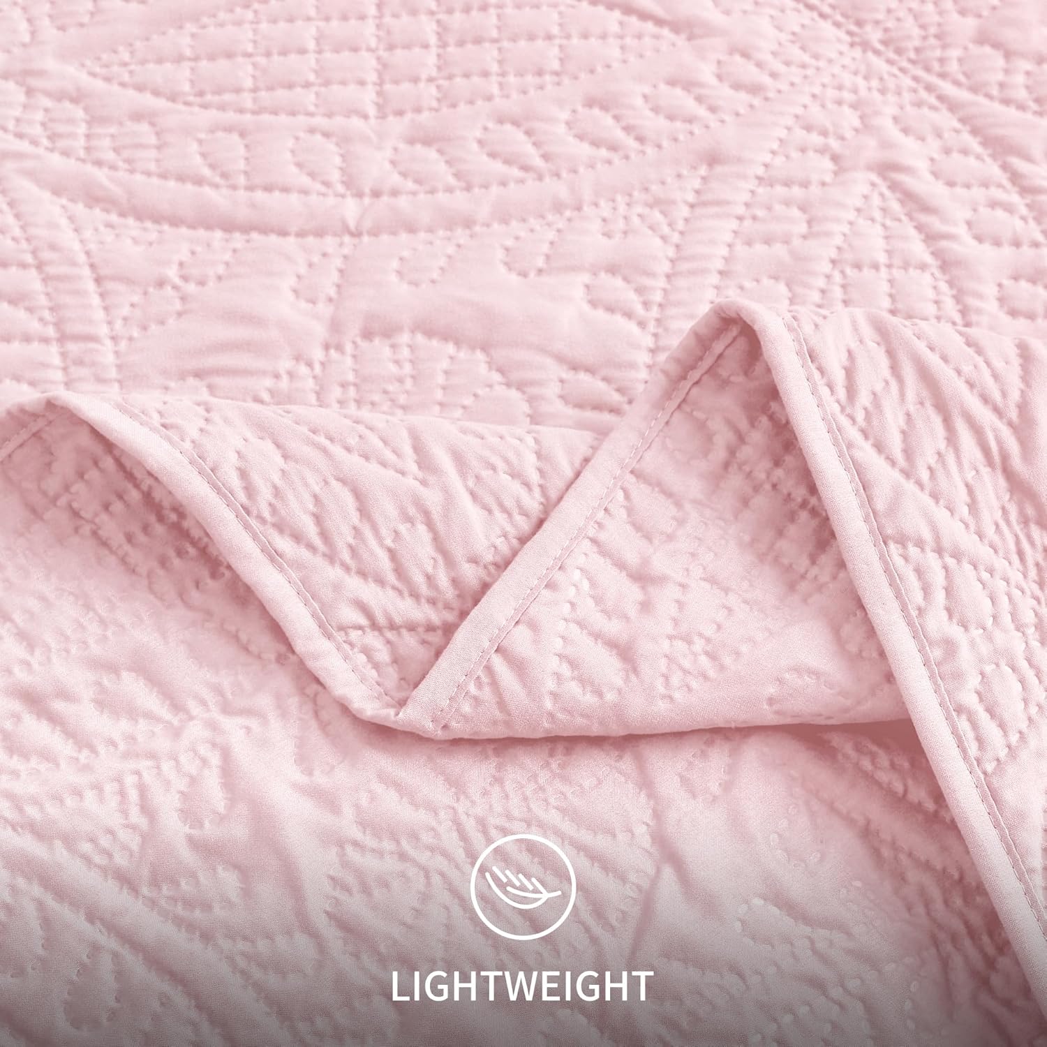 Loves Cabin Quilt Set - Queen Size Pink Bedspread
