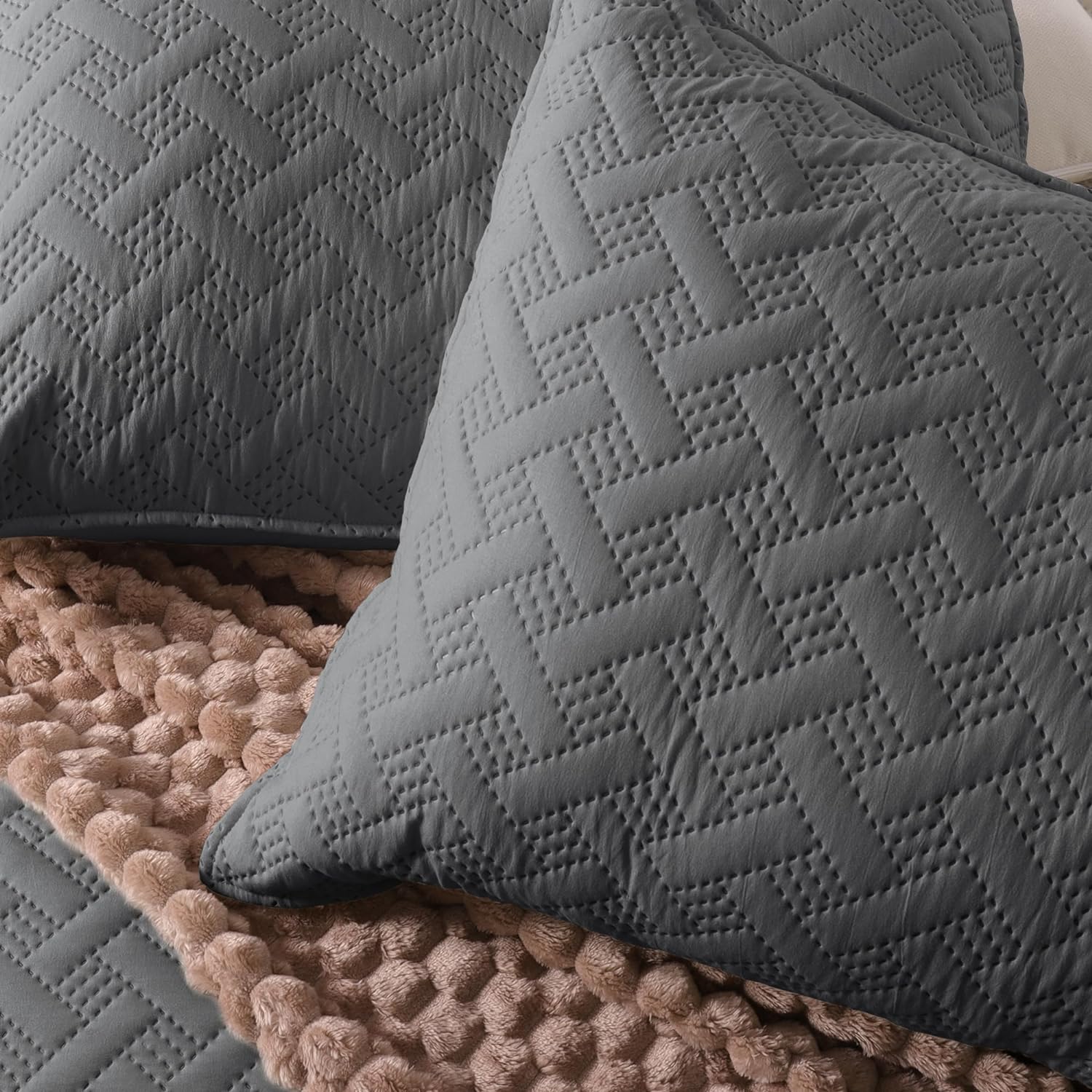 Exclusivo Mezcla Queen Quilt Set 3 Pieces Grey 1