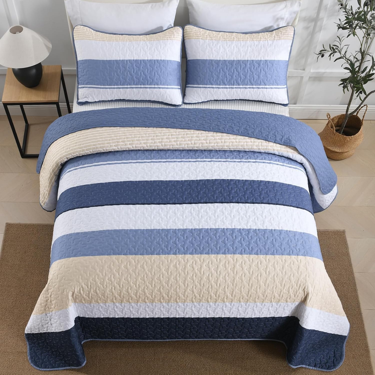 Dinjoy Blue Boho Quilt Set Queen Size 3 Pieces 1