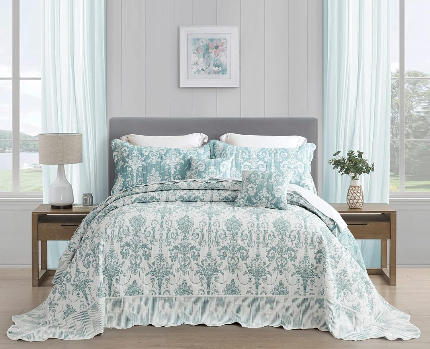 Blythease Oversized King Bedspread 128x120 Green Jacquard 1