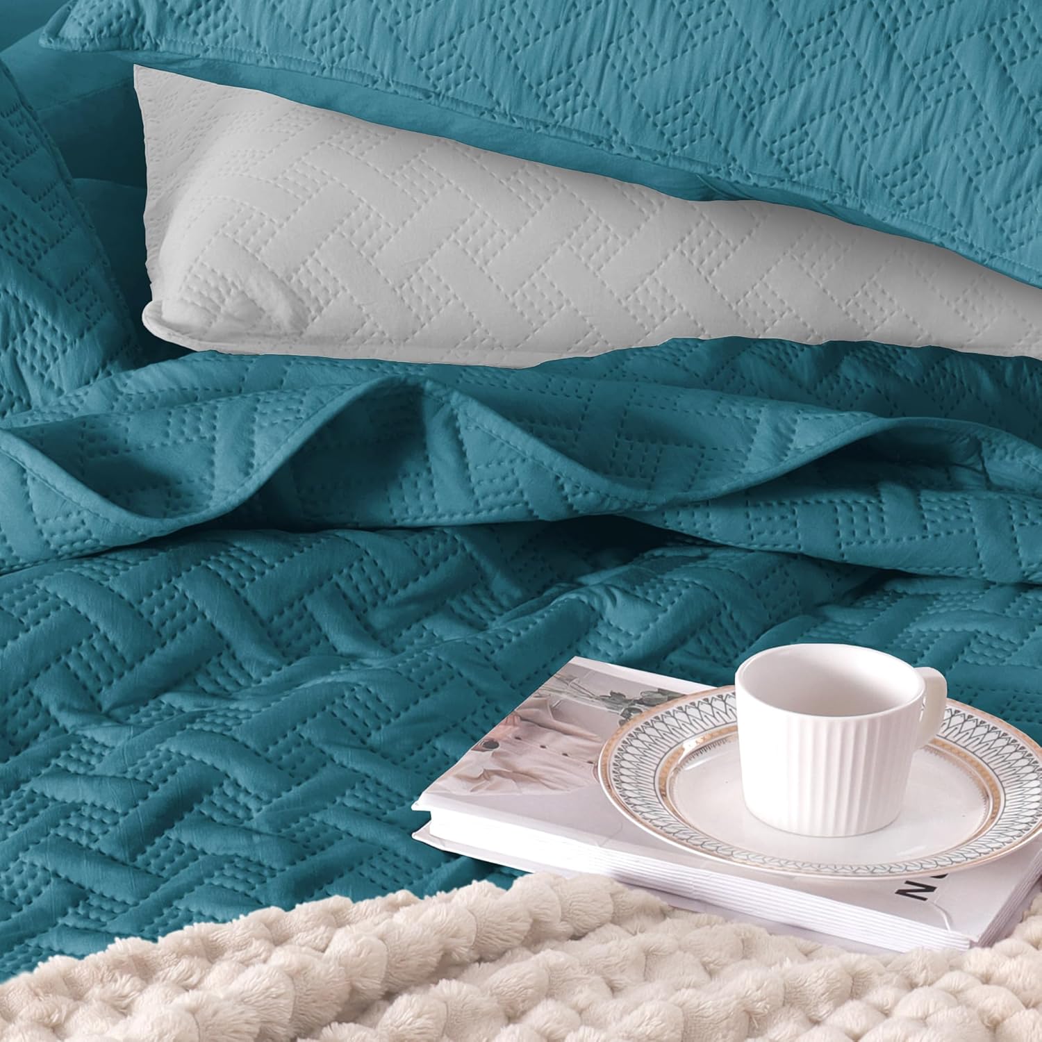 Exclusivo Mezcla Soft Quilt Set Twin Size