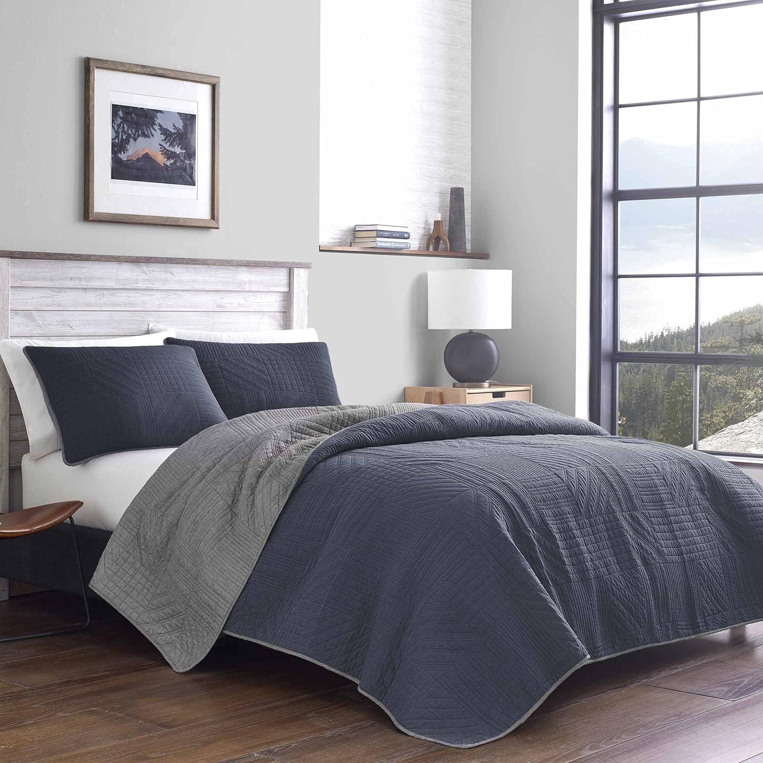 Eddie Bauer Full Queen Quilt Set with Reversible Design