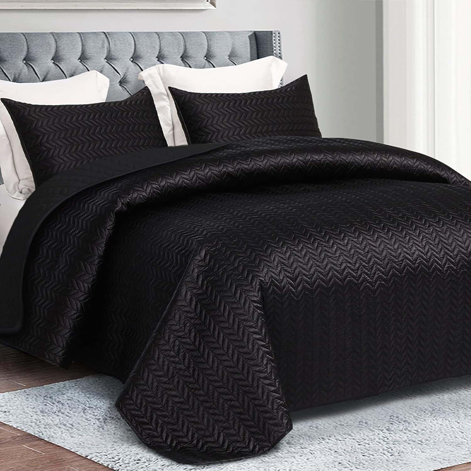 Whale Flotilla Silky Soft Satin Quilt Set Black King Size