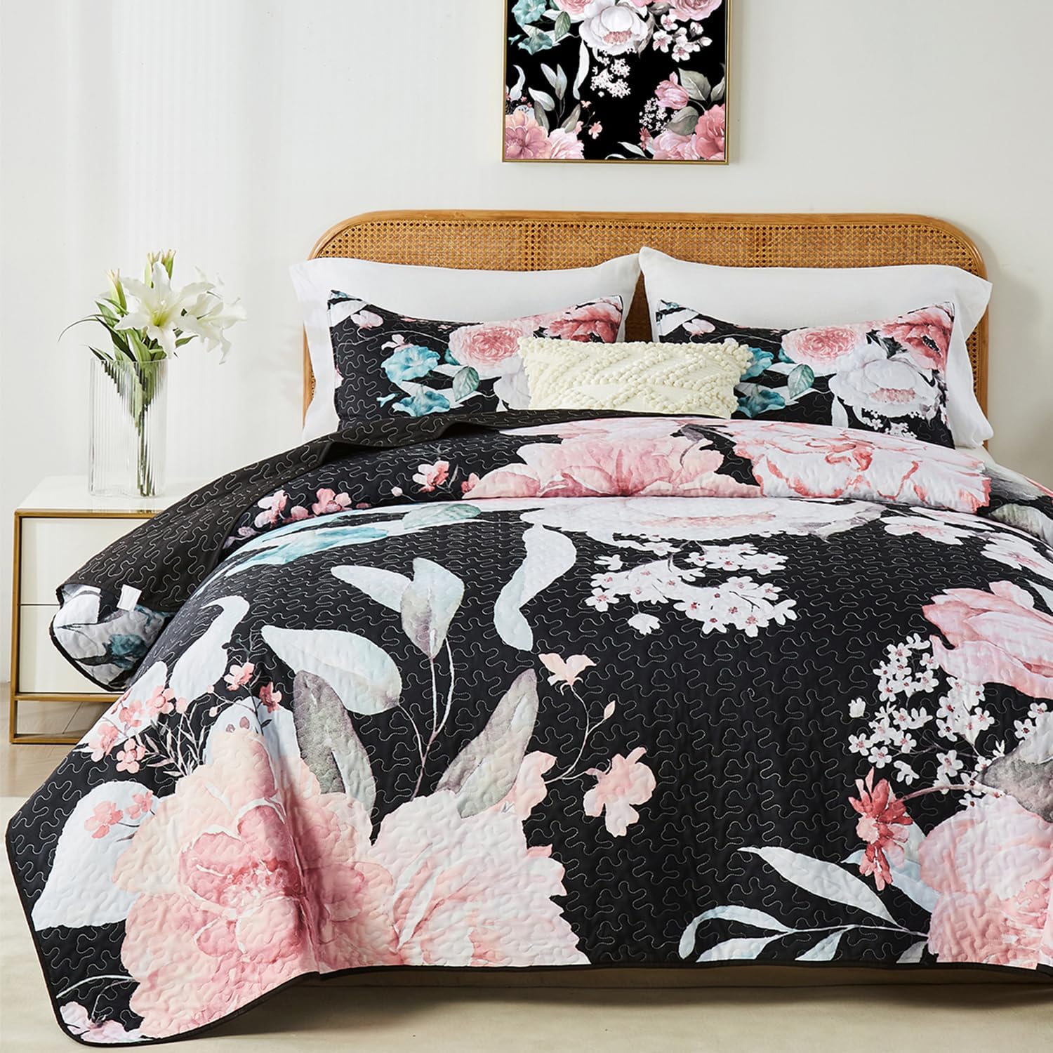 Yogeneg Pink Floral Full Queen Quilt Set