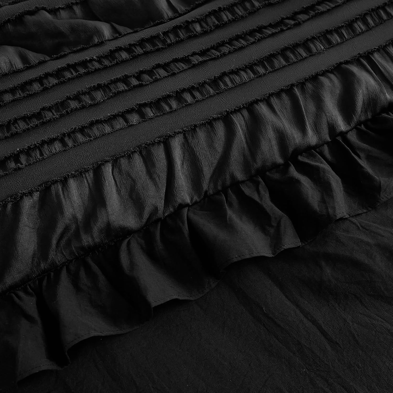 WONGS BEDDING Seersucker Ruffle Comforter Set