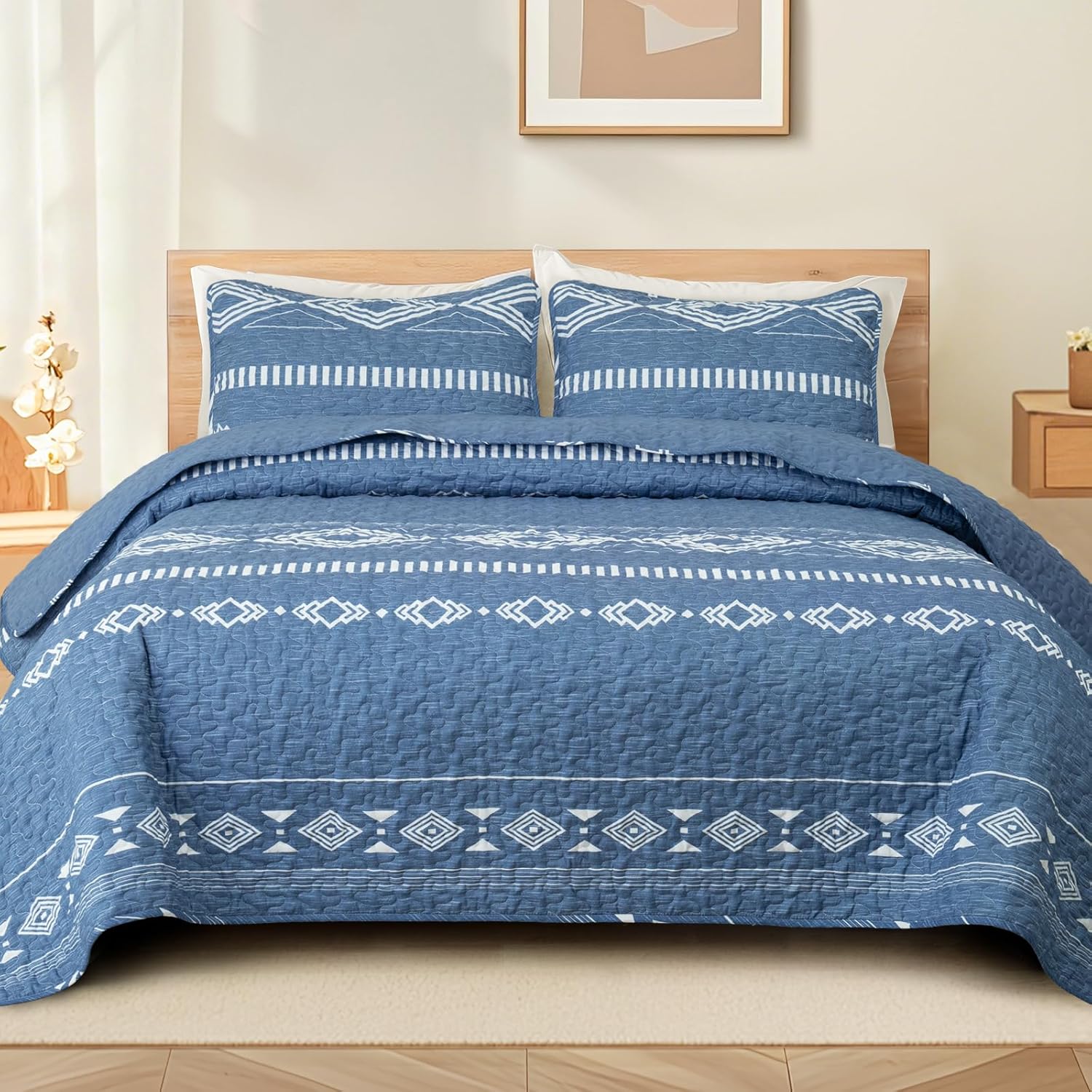 Whale Flotilla Reversible Quilt Set Queen Size