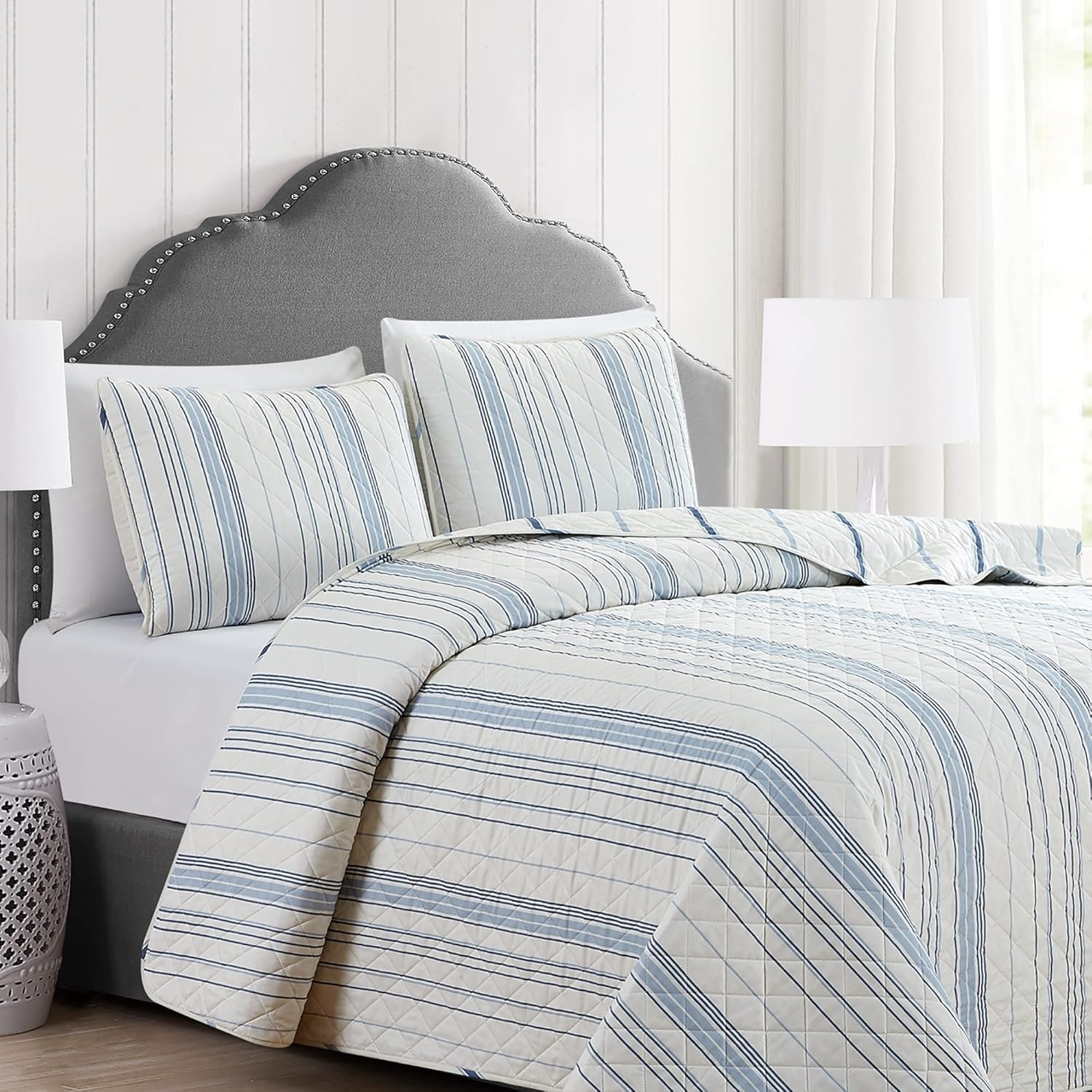 Market Place 2 Piece Reversible Quilt Set with Sham