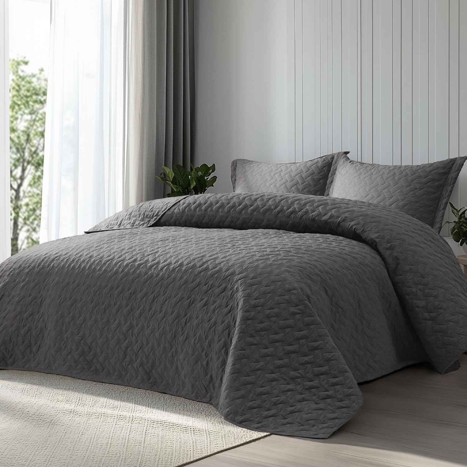 Bedsure King Size Bedspread - Grey Basket Weave Pattern Soft and Lightweight