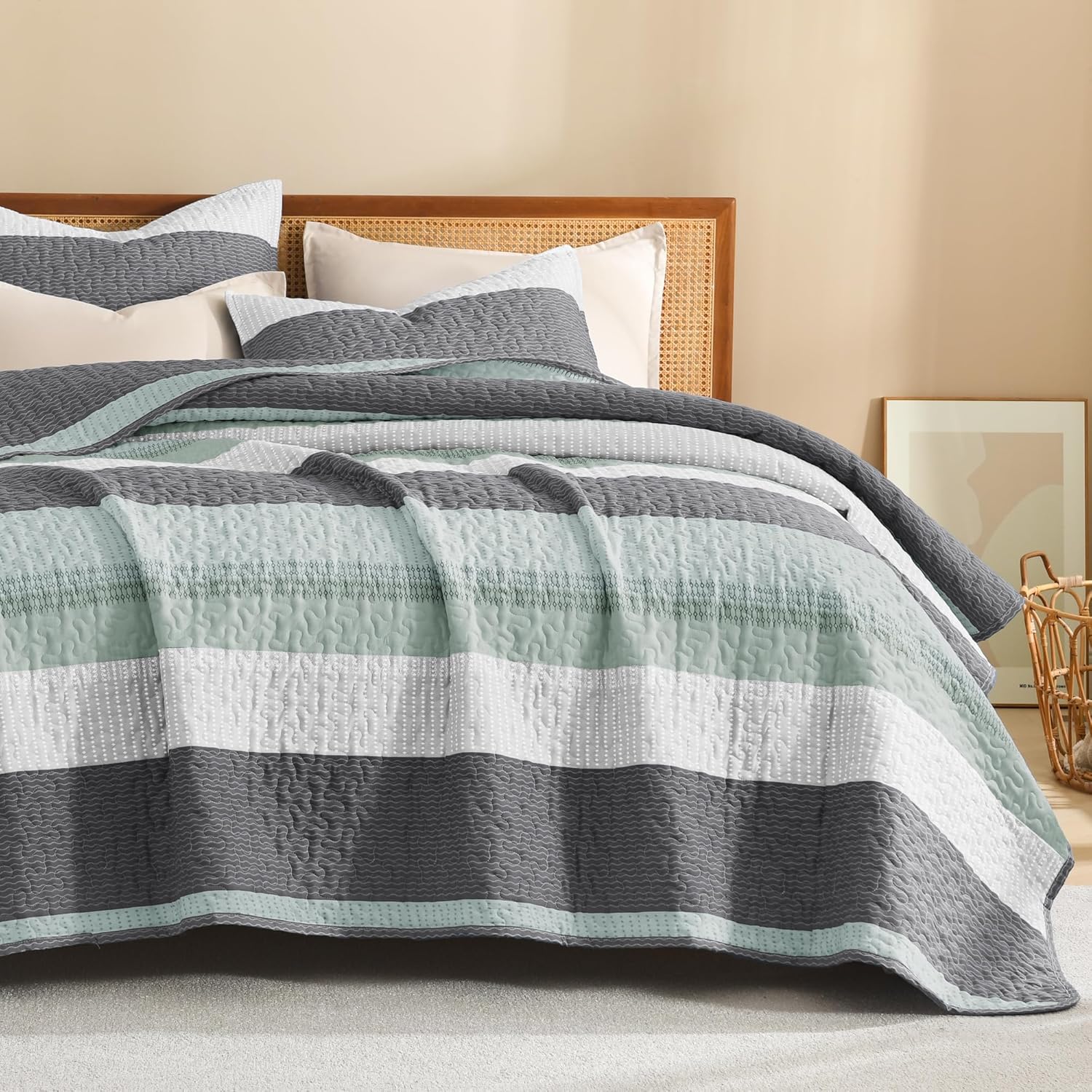 Litanika Oversized King Quilt Set Sage Green 1