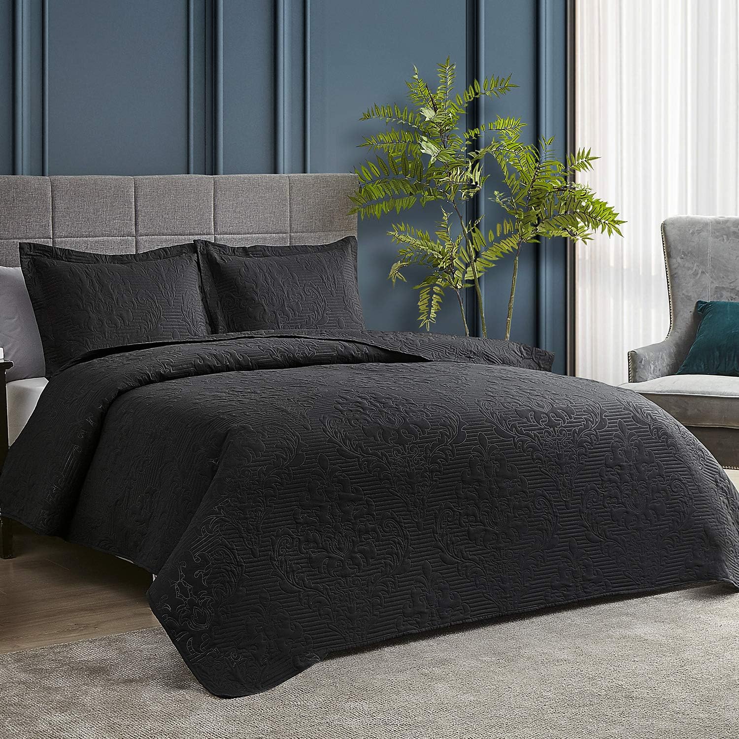 Hansleep Black Quilt Queen Set - 3 Piece Damask Ultra Soft Coverlet Bedding