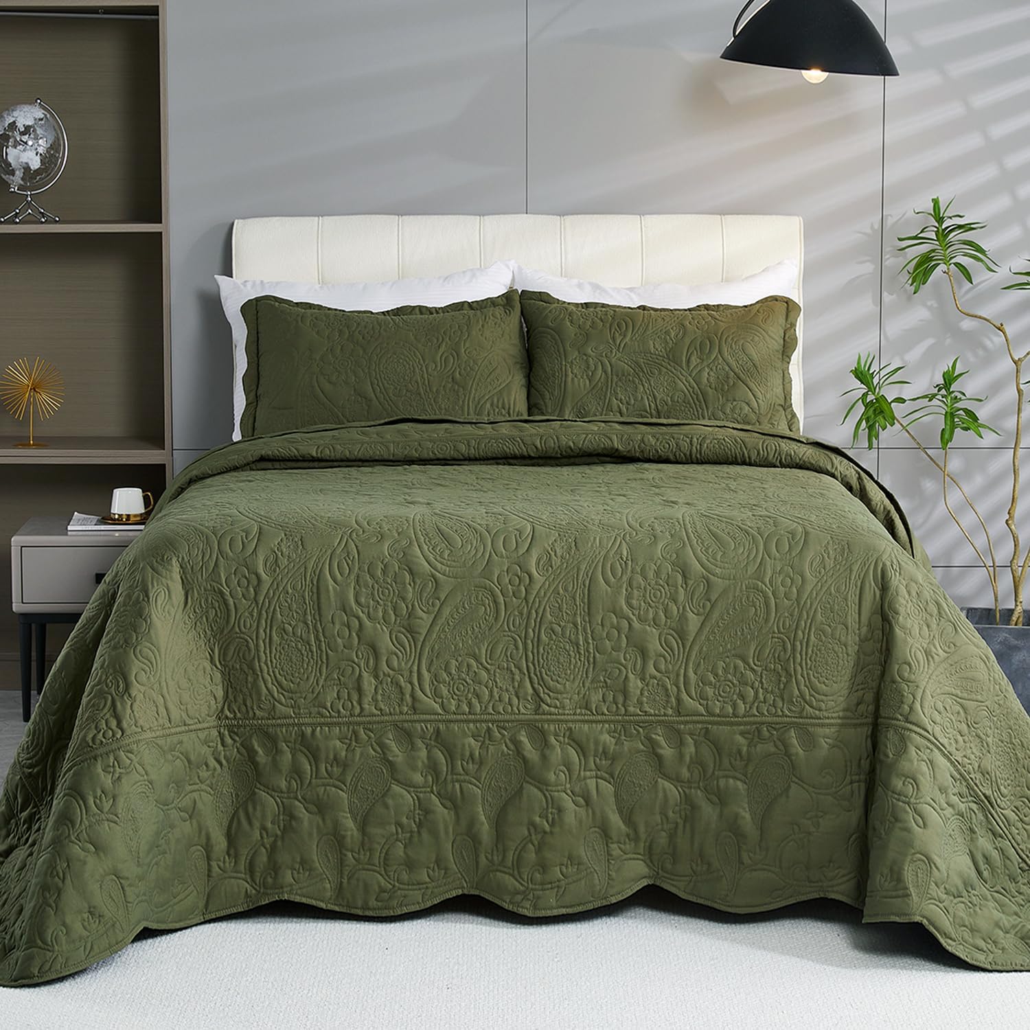 EVENHUG Olive Green Quilt Set 3 Piece
