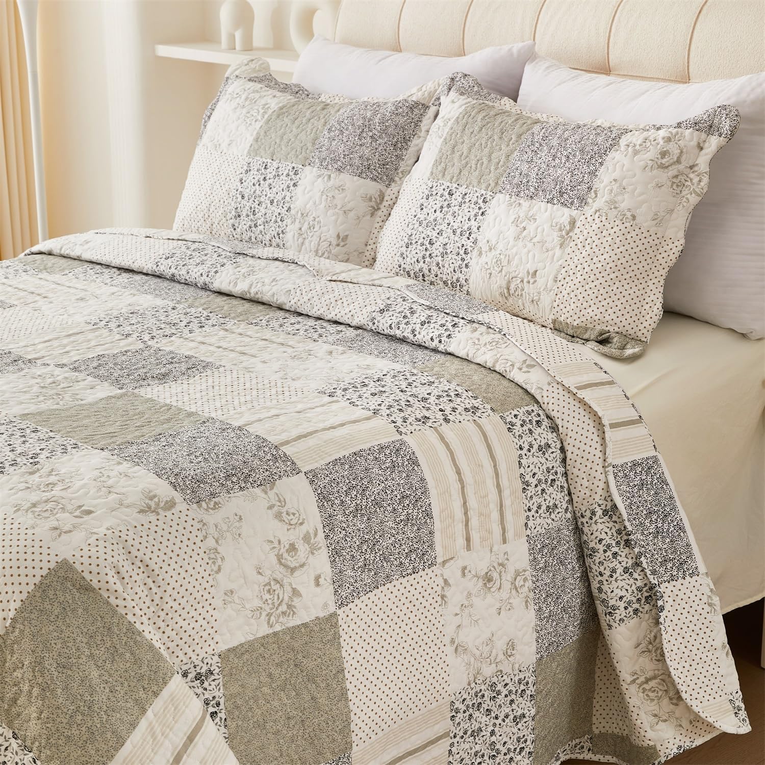 Cmfshape Grey Floral Reversible Quilt Set