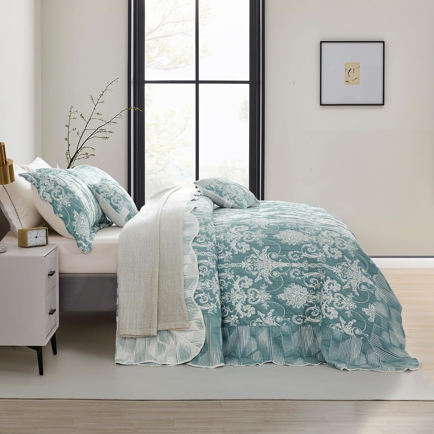 Blythease Oversized King Bedspread 128x120 Green Jacquard 1