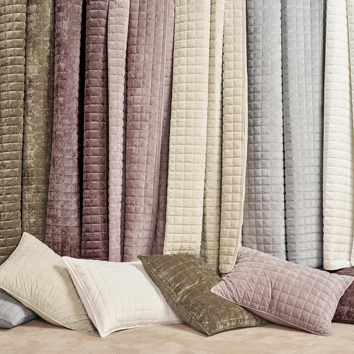 RECYCO Velvet Quilt Set Full Queen Urban Taupe