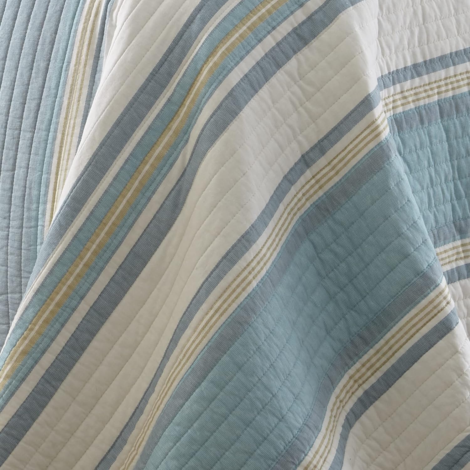 Levtex Home Kailua Quilt Set - King Size 1