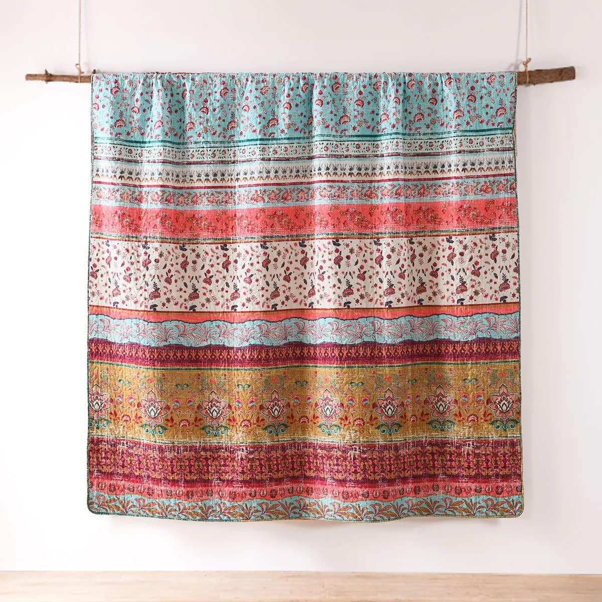Boho Style Reversible King Quilt Set with 2 Pillow Shams