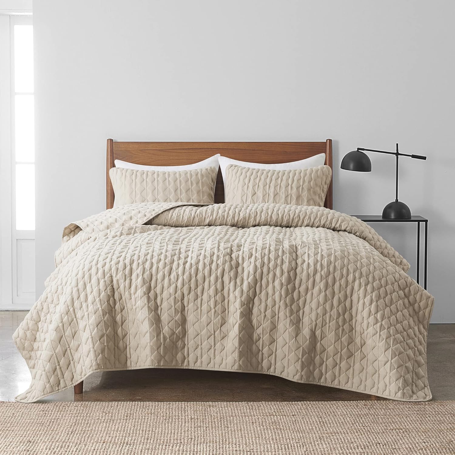 WDCOZY Lightweight Cal King Quilt Set with Pillow Shams