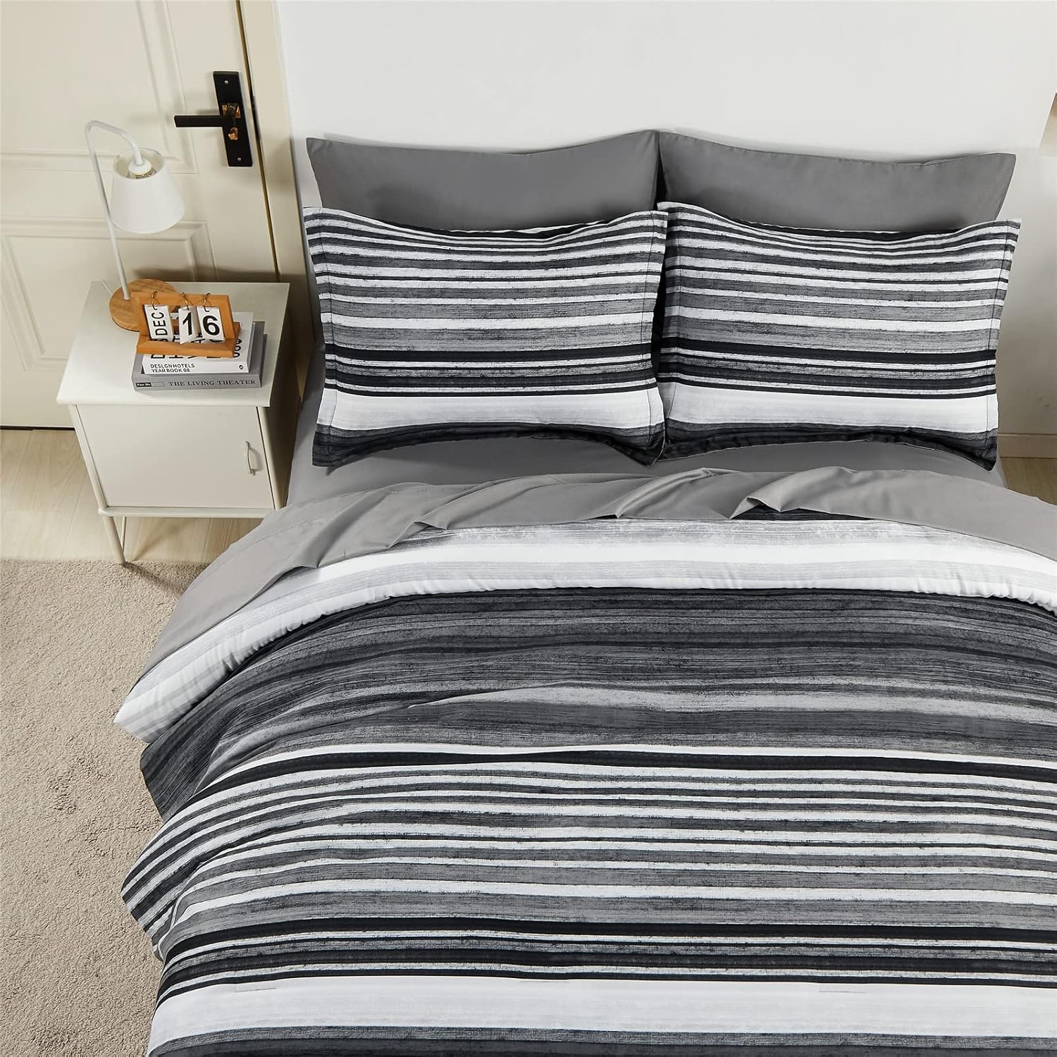 KAKIJUMN 7 Piece Stripe Comforter Set King Size