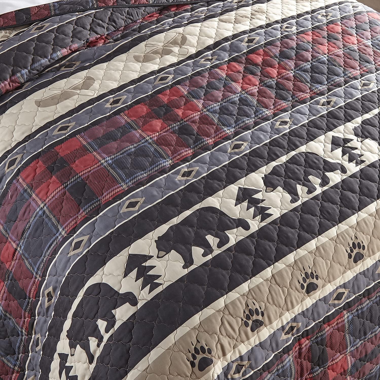Donna Sharp Queen Quilt Set - 3 Piece - Canoe Trip Lodge Design