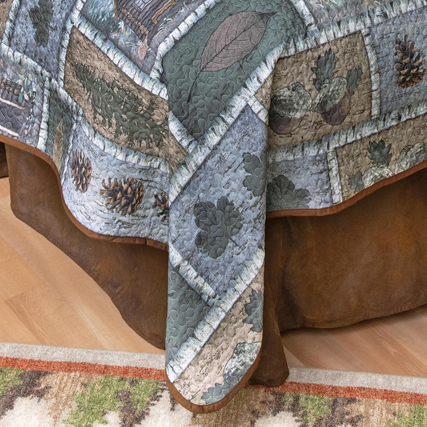 Black Forest Dcor Bear Cabin Quilt Bed Set - Queen
